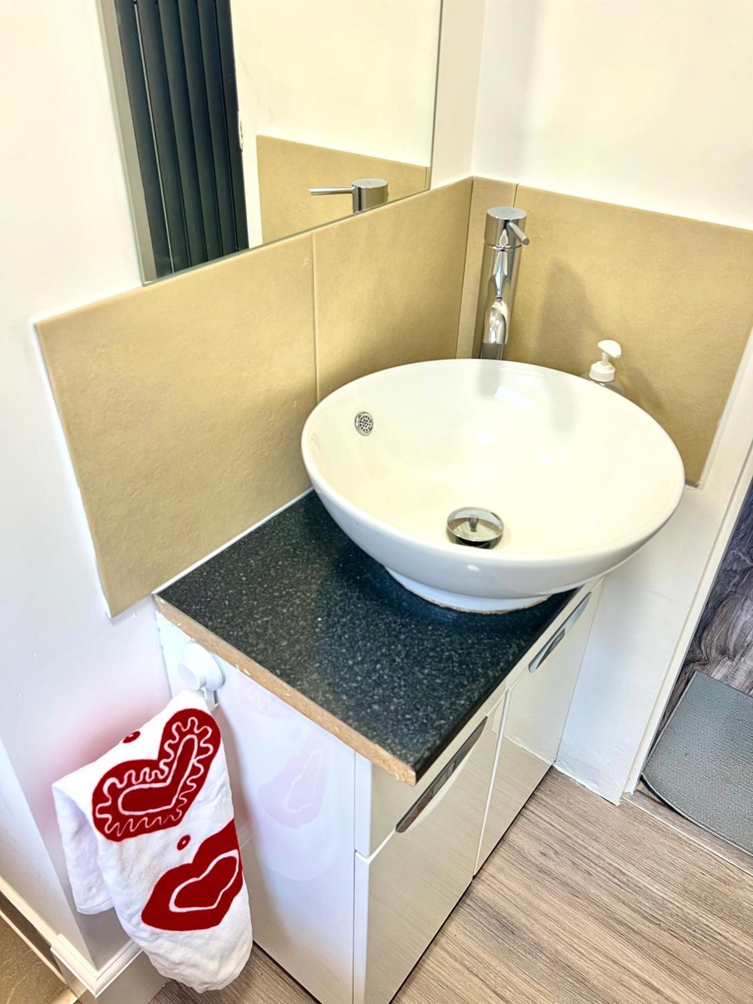 Lux En-Suite Coop Arena Mancity Stadium Piccadilly Manchester Kültér fotó